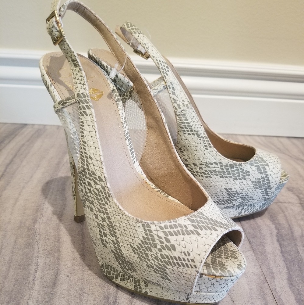 Colin stuart heels